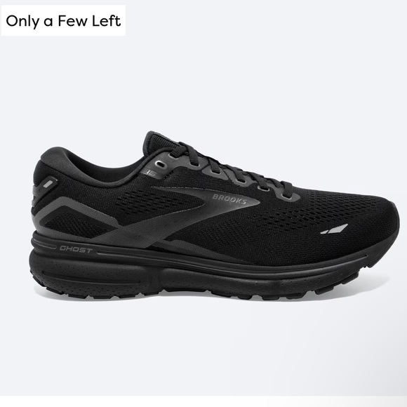 Brooks Shoes - NWB Brooks Ghost 15 Size 7.5